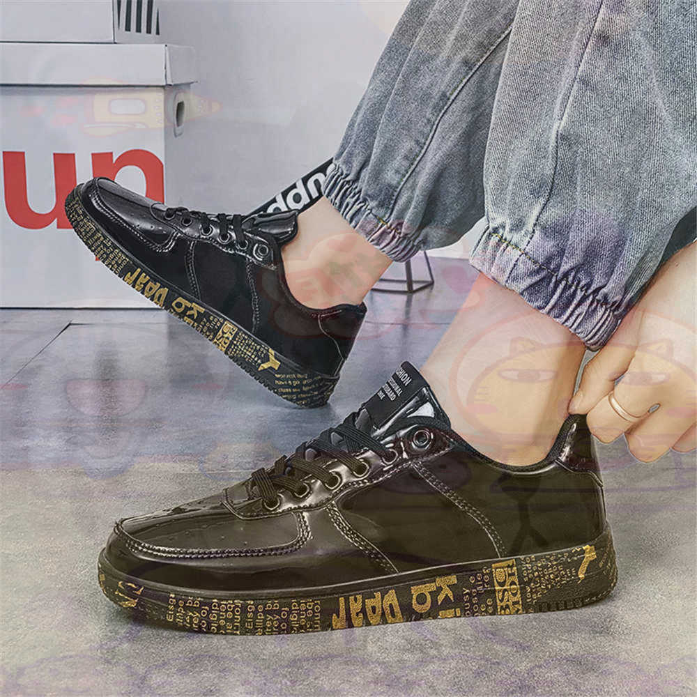 Round Foot Size 45 Sneakers Wh - Men Formal Wear Names recension och pris